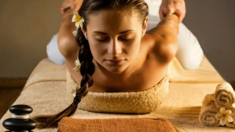 yoga_thai_massage-770x434